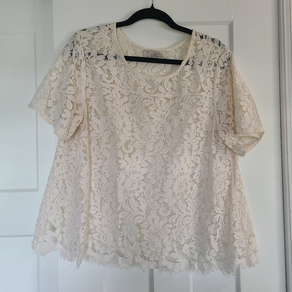 XL lace LOFT blouse top cream romantic 😍 - Picture 6 of 7